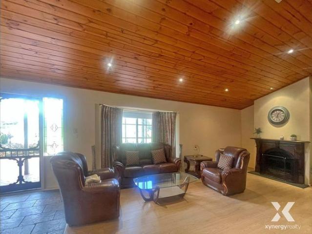 Family Friendly Haven in Kingston Gardens Fully Furnished