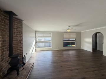 Family Friendly Living Close to Parks and the Lake