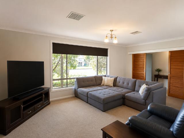 Family Friendly Living Close to the Golf Course