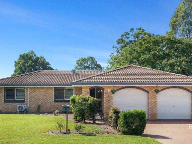Family Friendly Living in a Convenient Location