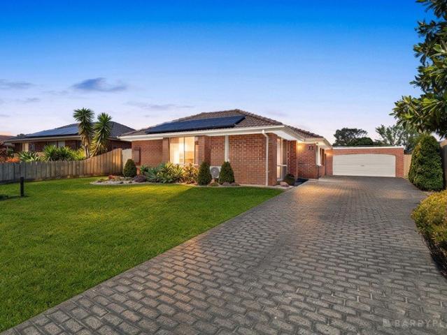 FAMILY FRIENDLY LIVING IN A LOCATION YOU'LL LOVE!