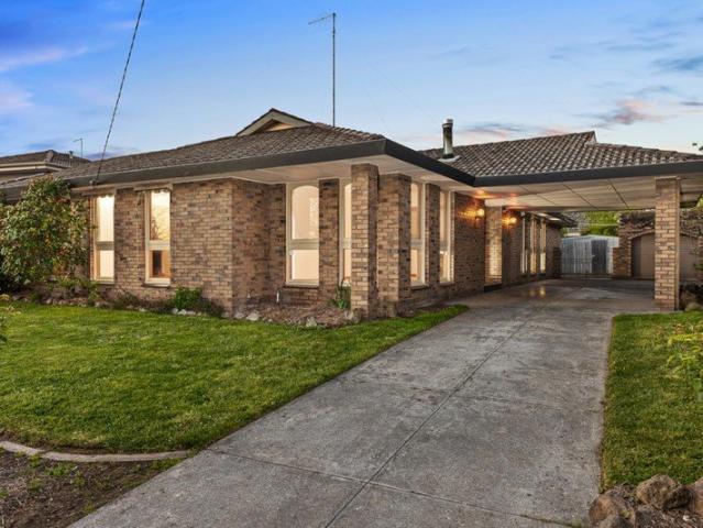 Family Friendly Living in a Sought After Alfredton Location
