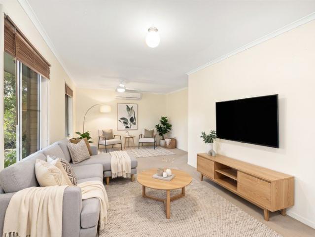 FAMILY FRIENDLY LIVING IN KEPERRA'S SOUGHT AFTER KINGS PARK PRECINCT