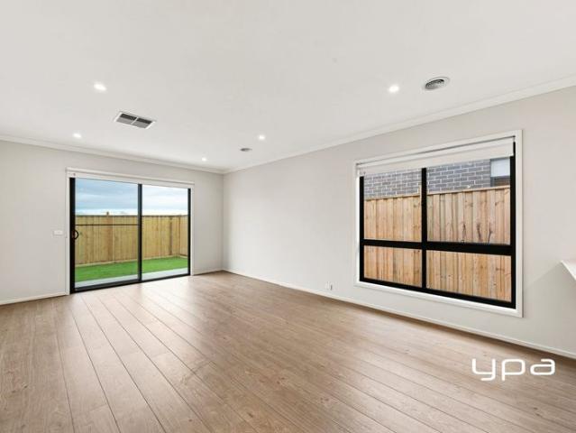 Family Friendly Living in Kingsfield Estate