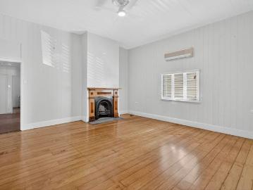 Family Friendly Living in the Heart of Clayfield – Walk to Local Schools