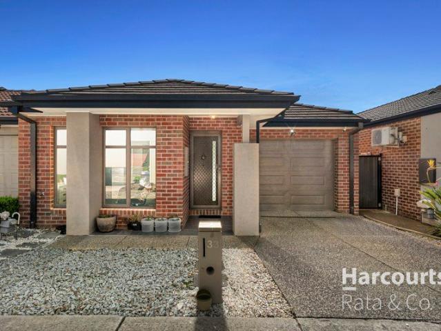 Family Friendly Living with Effortless Outdoor Appeal
