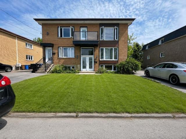 Family Friendly Spacious 4½ Apartment – Private Backyard, 2 Parking Spaces & Close to Schools – Valleyfield ✨