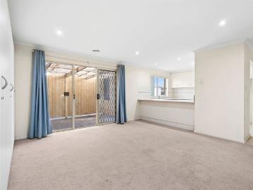 Family Friendly, Quiet Court Location