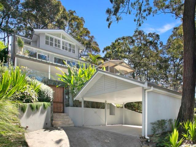 Family Friendly with Pittwater Views