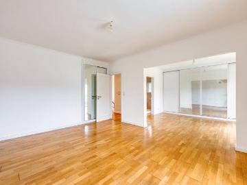 Family house in the heart of São João do Estoril