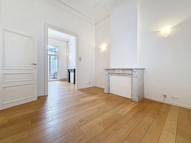 Family house with terrace – ±195 m² in the heart of Ixelles