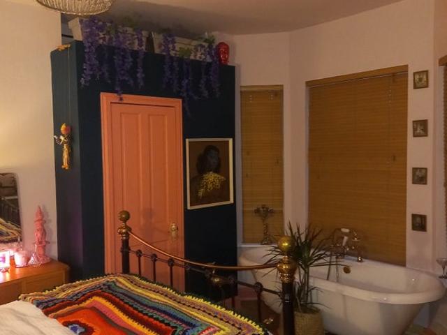 Family Home  4 Bed, 2 Bath, Fully Furnished House