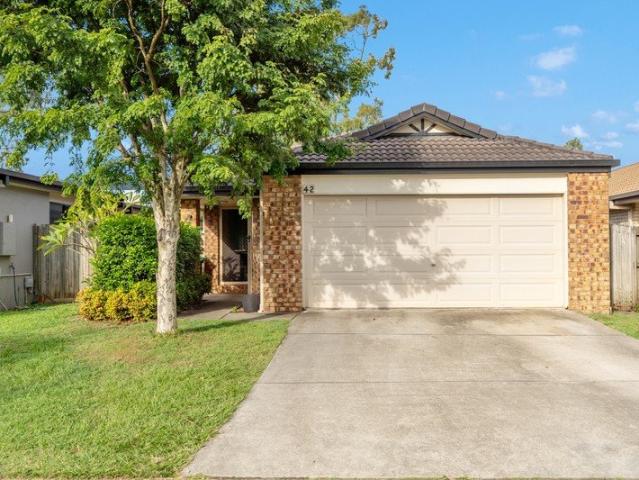 Comfortable Family Living in a Convenient Kippa Ring Location