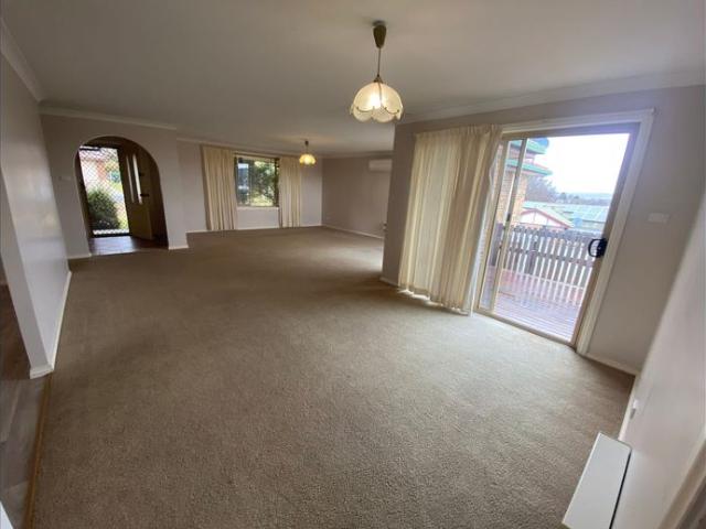 FAMILY HOME!