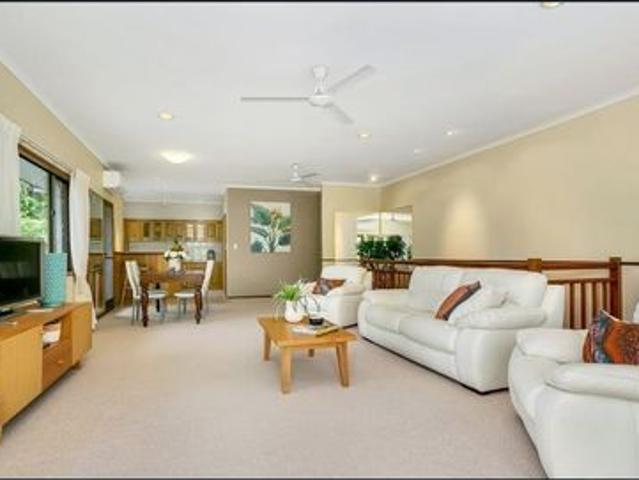 FAMILY HOME 3 BEDROOMS INCLUDING A GRANNY FLAT