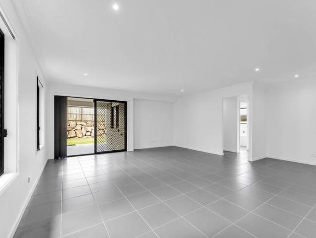 FAMILY HOME THAT TICKS ALL THE BOXES