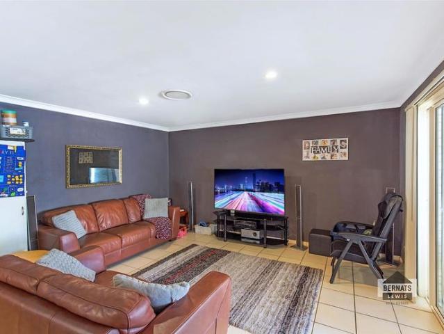 Family Home with All the Extras