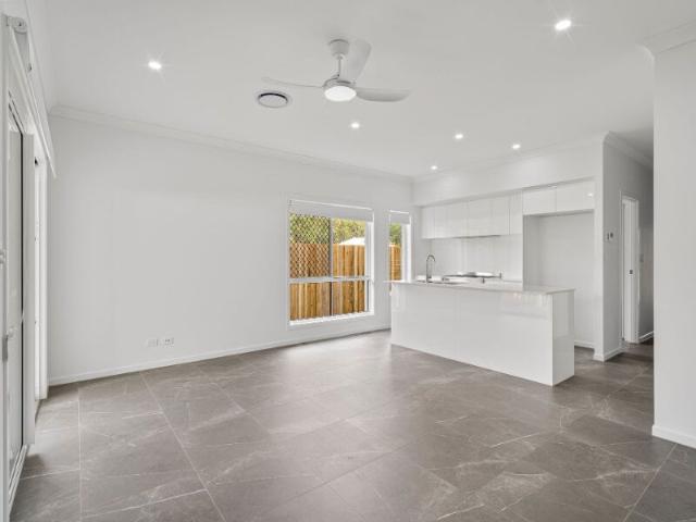 Family Home with Ducted A/C!