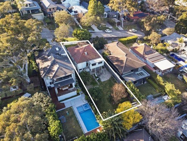Family home with exciting scope to renovate or rebuild