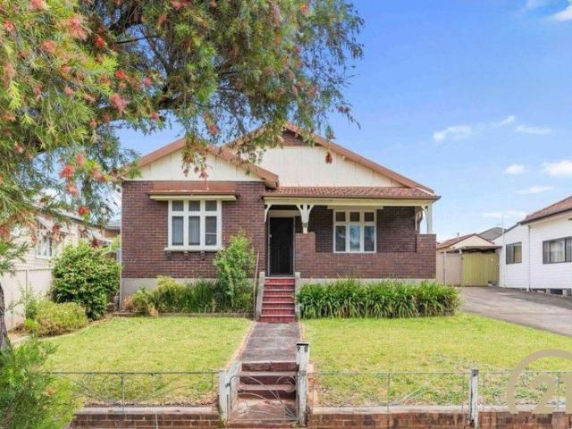 Family Home with endless development potential S.T.C.A