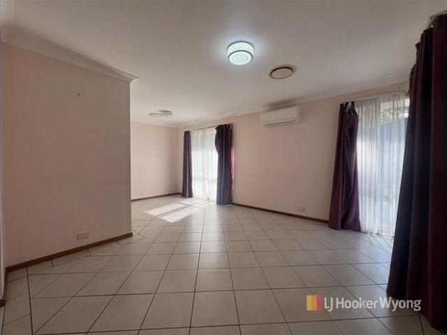 Family home with pool and huge covered entertaining area