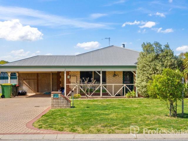 FAMILY HOME WITH POWERED WORKSHOP