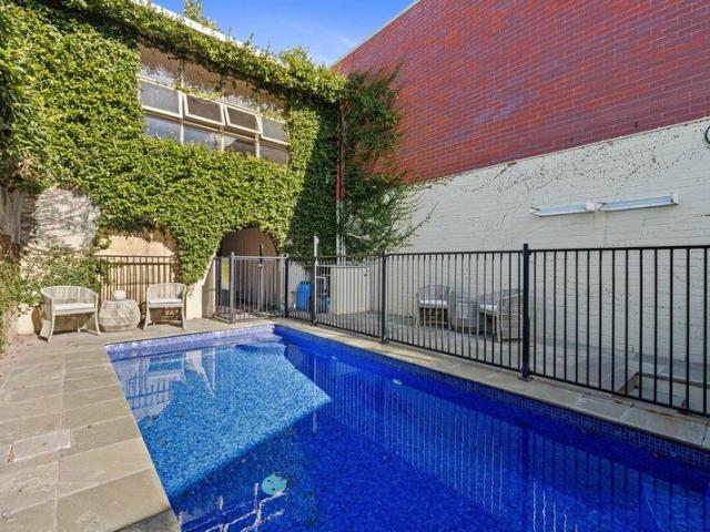 Family Home With Private Pool + LUG
