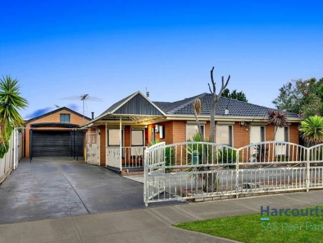 Family Home with Separate Living Area Solar Power & EV Charging
