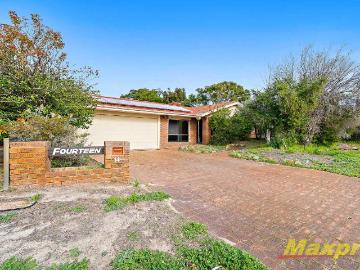 Family Home with Separate Studio, Solar Panels & Multiple Outdoor Living Areas