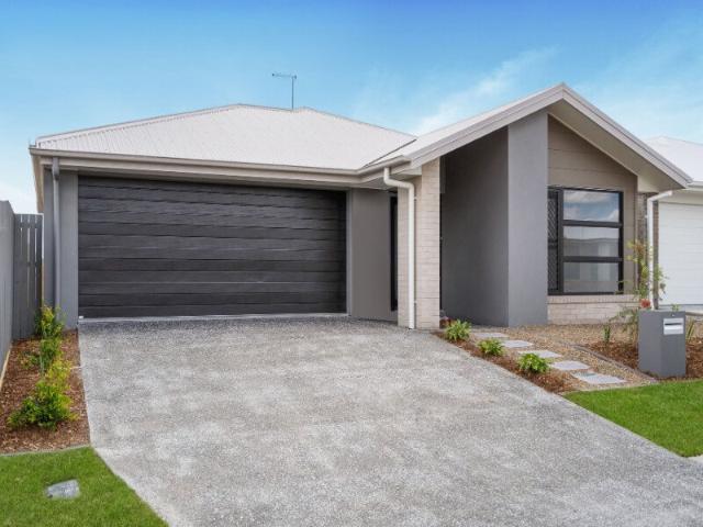 Family Home with Solar & Ducted AC