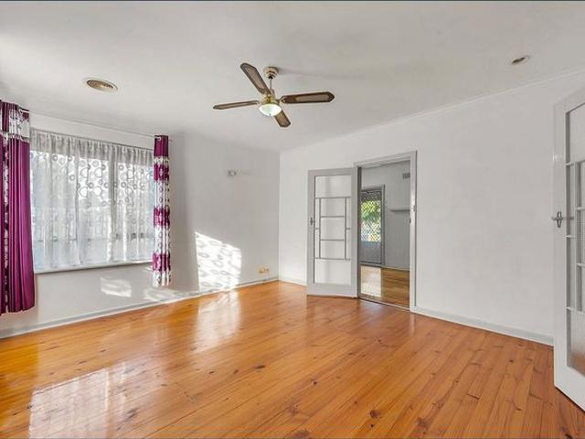 Family Home with Solar, Side Access & Large Backyard