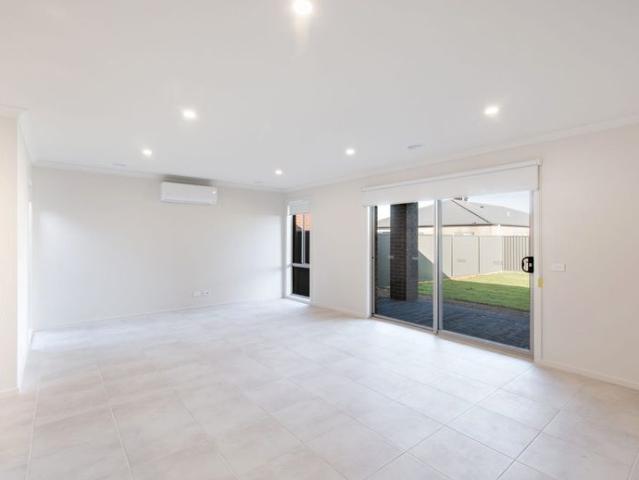 FAMILY HOME WITH SPACIOUS YARD