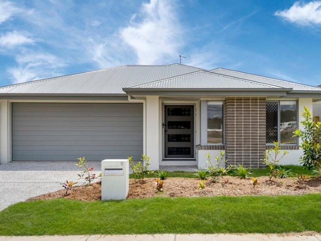 Family Home with 2 Living Areas and Ducted Air Conditioning
