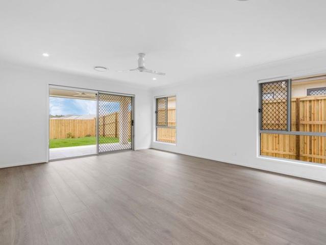 Family Home with 2 Living Areas and Ducted Air Conditioning