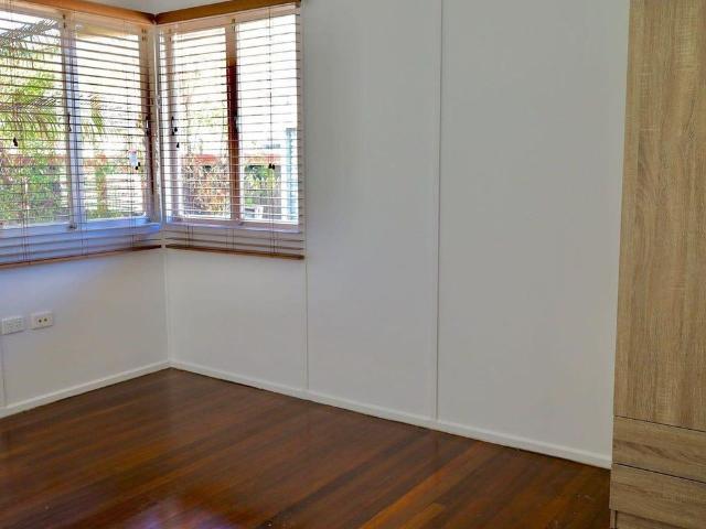 FAMILY HOME WITH 6 X 6 SHED IN CENTRAL LOCATION