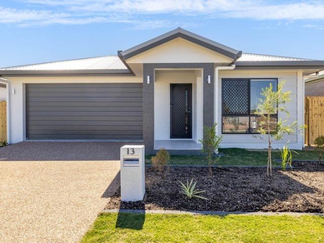 Family Home at 13 Buttonwood Circuit, Rasmussen