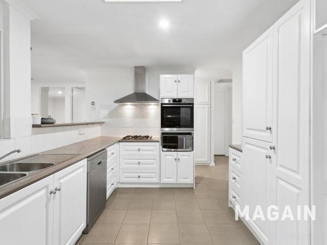 Family home combines comfort, character and endless potential in central location