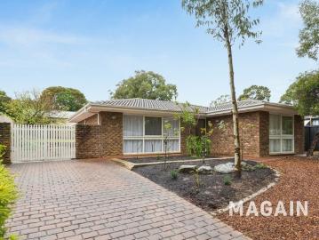 Family home combines comfort, character and endless potential in central location