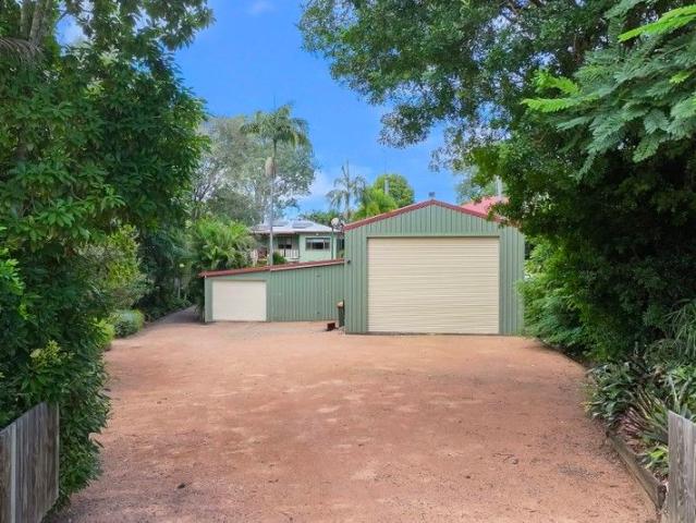 Family Home, Commercial Shed & 2 Titles in Kilcoy!