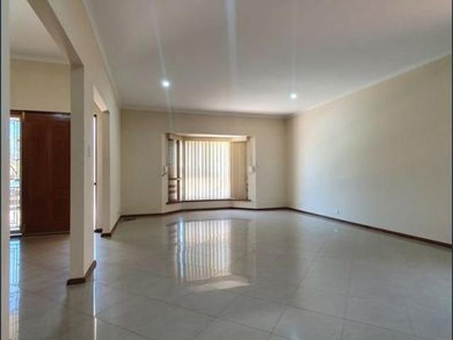 Family Home Conveniently Located