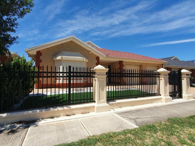Family Home Conveniently Located