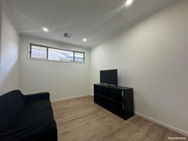 Family Home close to Township & School