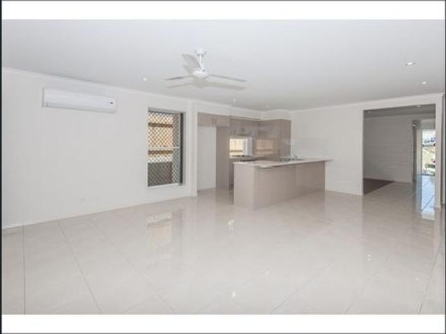 Family Home close to Westfield, Bruce Highway & Train Station