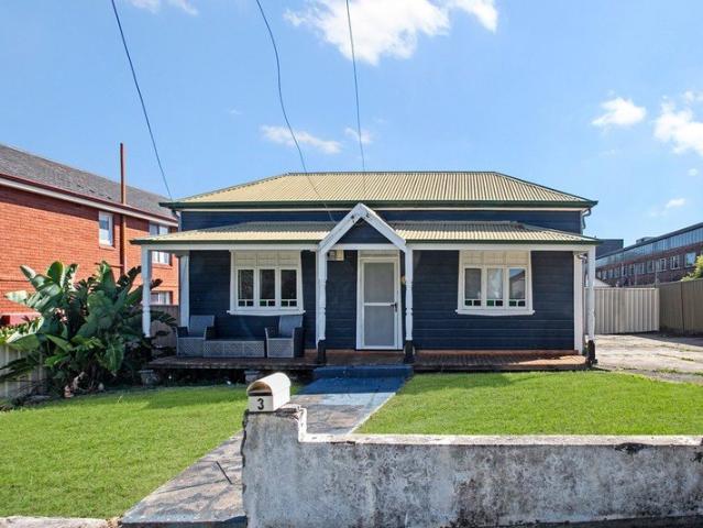 Family home Duplex Site S.T.C.A 670sqm approx