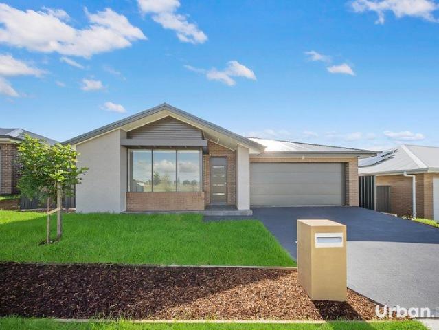 Family Home for Lease Peaceful Living in Hillcrest Estate