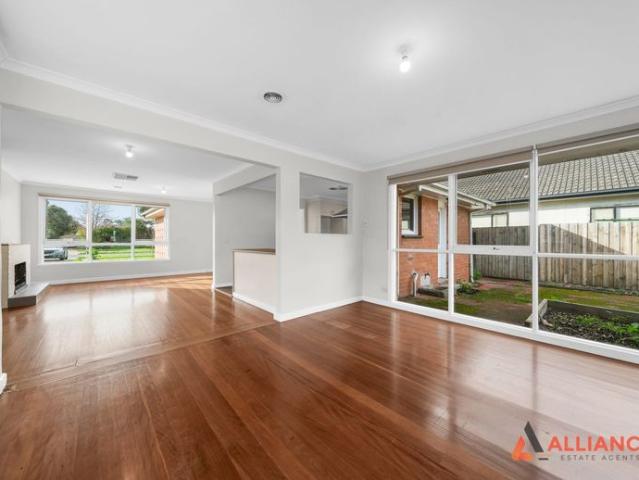 Family Home for Rent in Epping