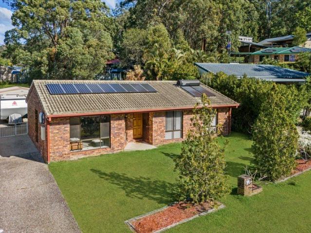 Family Home, Genuine Side Access Endless Potential