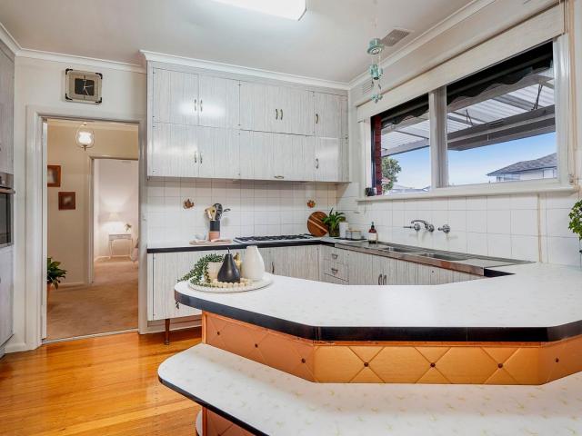 Family Home in the Coveted MWSC School Zone