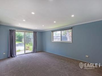 Family Home In The Heart of Beenleigh. Ready To Move In