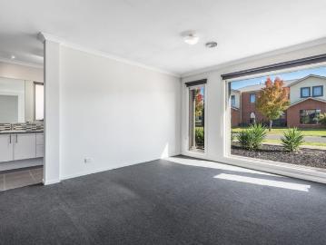 Family Home in the Heart of Bell Post